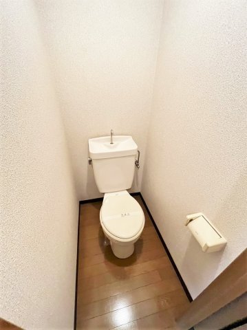トイレ　同物件、類似間取りのイメージ写真です