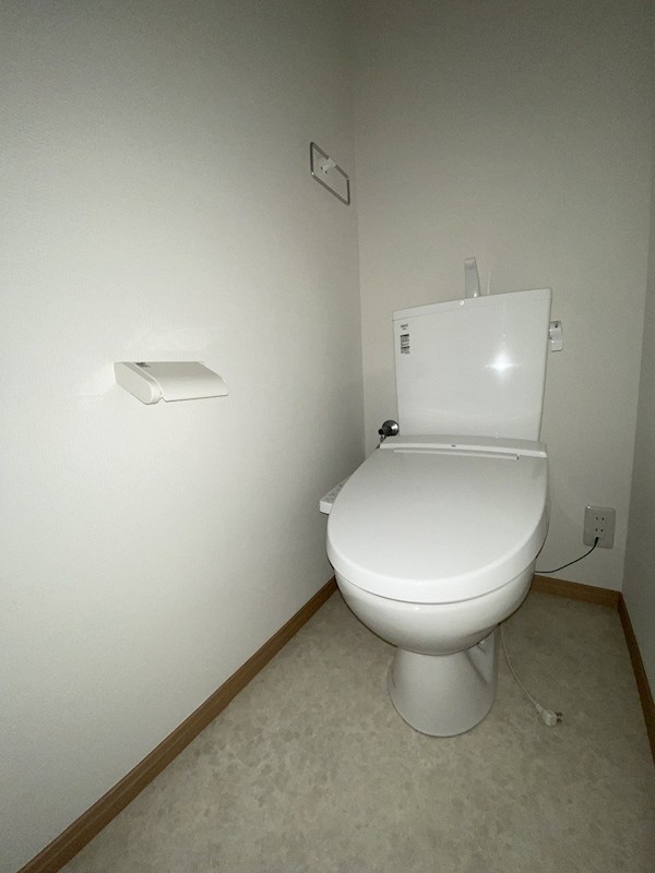 トイレ　現況優先