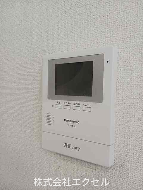 セキュリティ　モニター付きインターホンです。