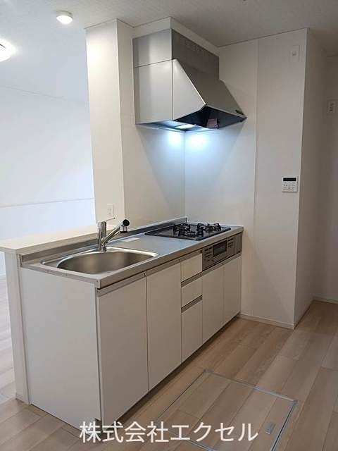 キッチン　カウンターキッチンです。