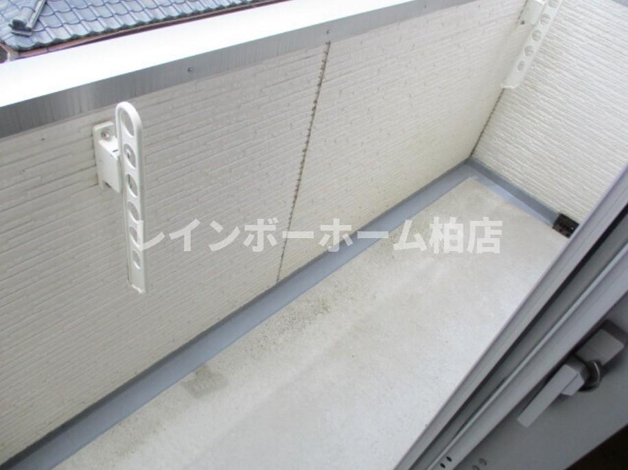 バルコニー　お洗濯にも便利なバルコニー付き