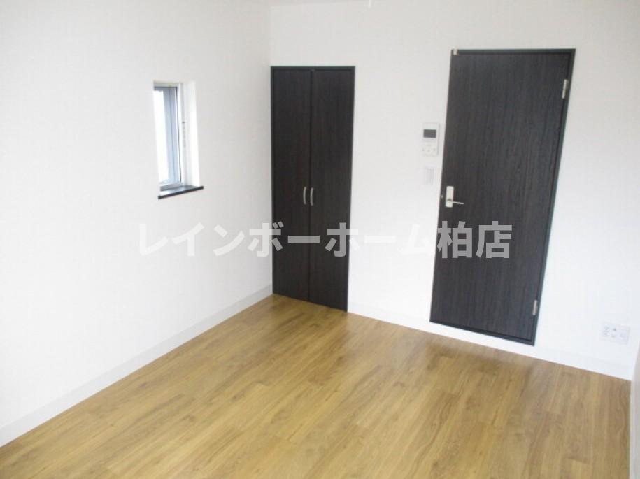 居室・リビング　居間です