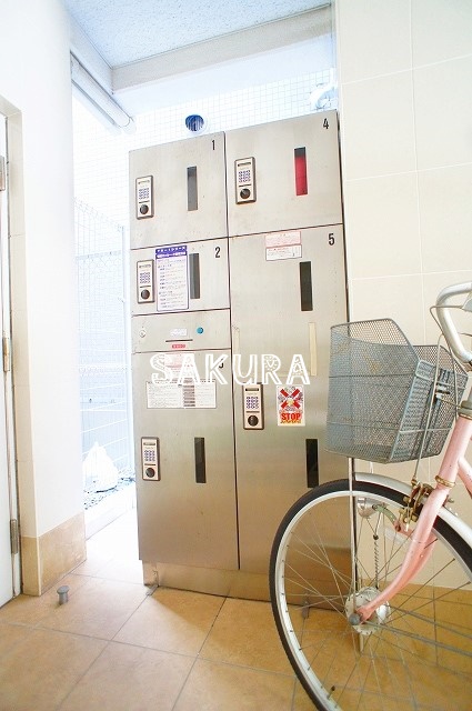 その他共有部分　不在時にも便利な宅配ＢＯＸ付きです♪