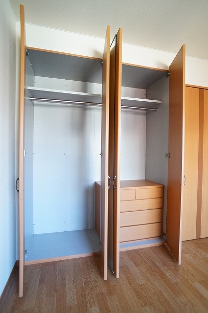 収納　お荷物の多い方でも安心のクローゼット付き♪