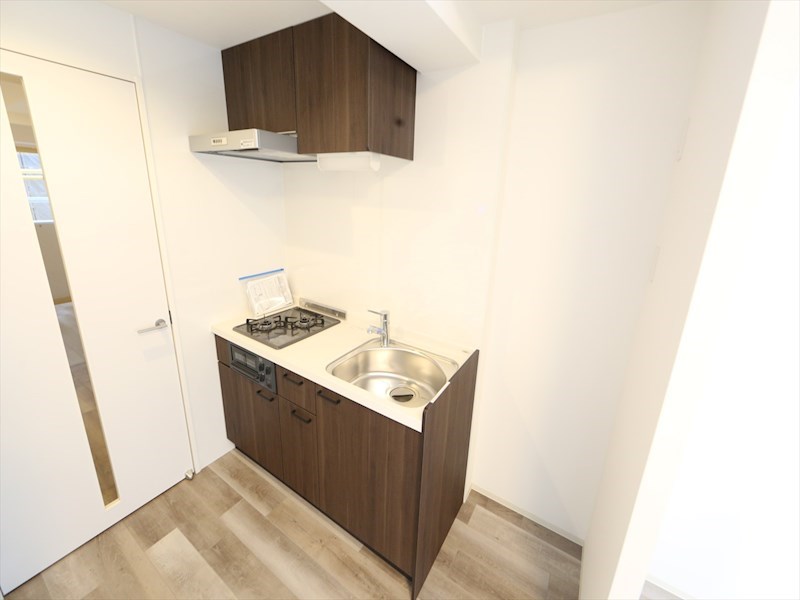 キッチン　システムキッチン（ガス2口コンロ・グリル付）