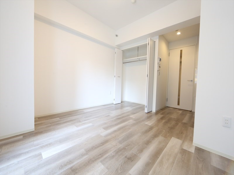 その他部屋・スペース　洋室9.4帖　クローゼット付（収納充実してます）