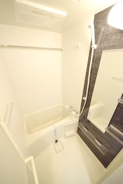 バス・シャワールーム　室内・室内設備