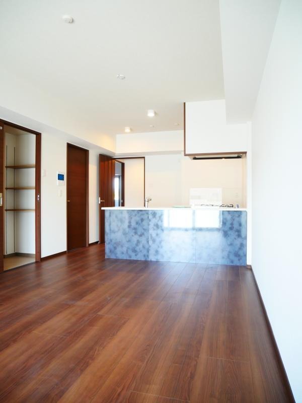 居室・リビング　物件の画像3