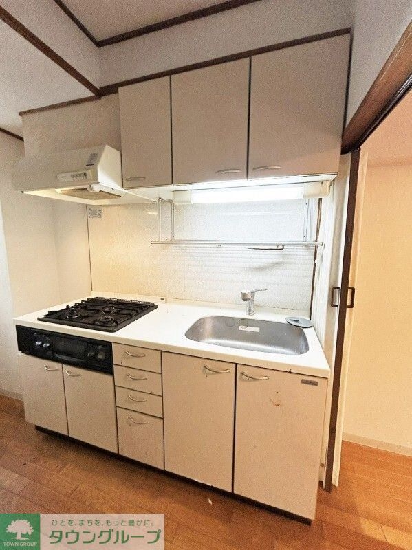 キッチン　お部屋探しは株式会社　タウンハウジング　までお気軽にお問合…