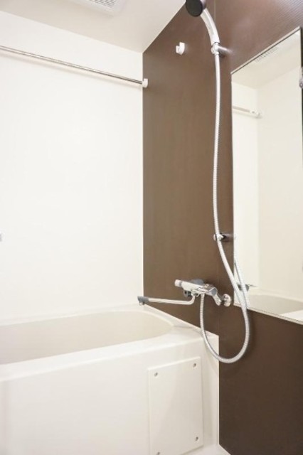 バス・シャワールーム　バスルーム