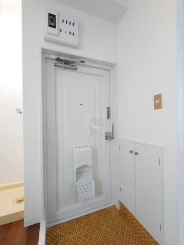 玄関　上目黒グリーンハウス