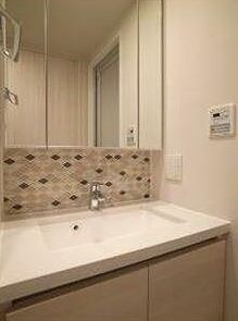 洗面設備　※同仕様写真含む