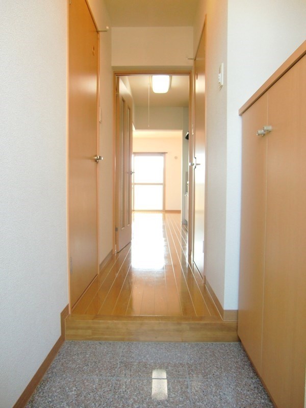 玄関　※別部屋参照