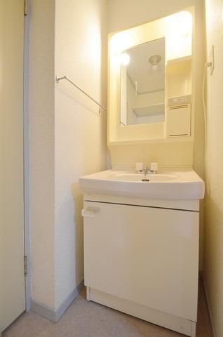 洗面設備　独立洗面台