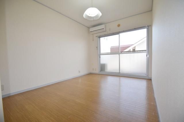 その他部屋・スペース　フローリング６帖