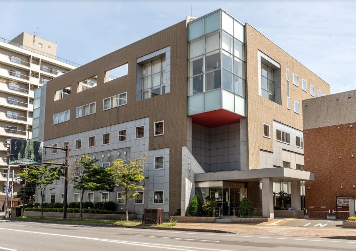 病院　社会医療法人秀眸会大塚眼科病院（病院）まで207m