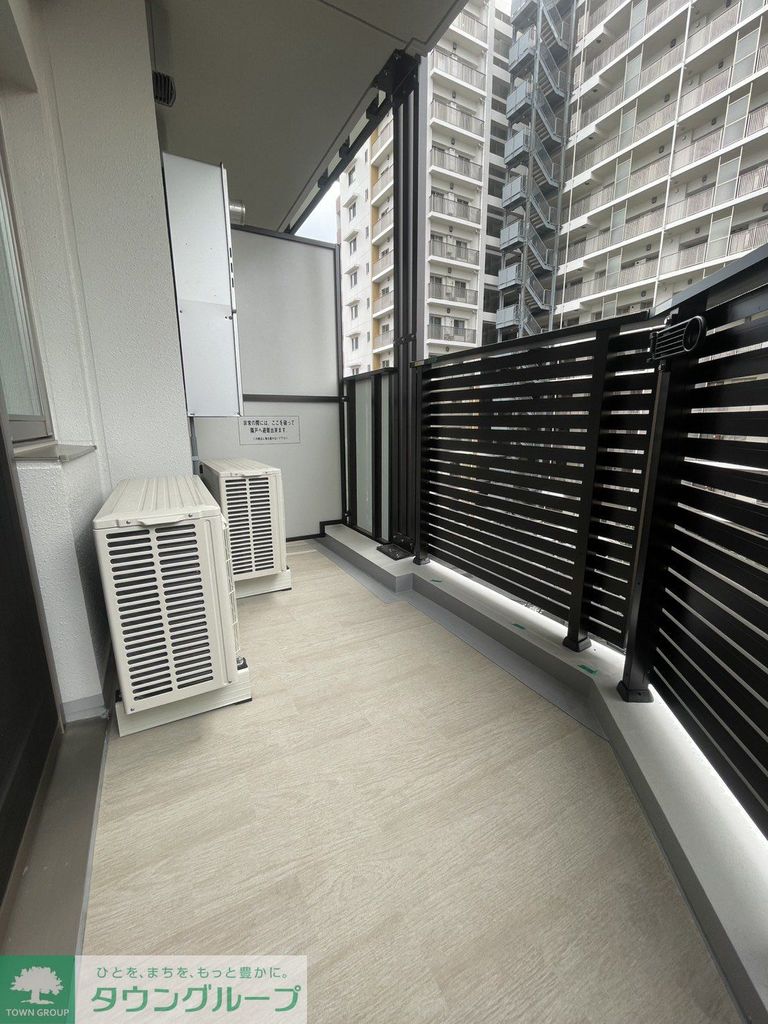 バルコニー　バルコニー