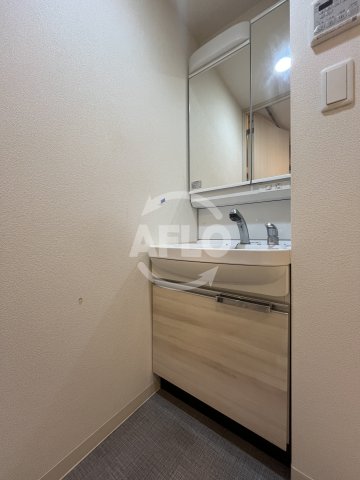 洗面設備　プレサンス新大阪ストリーム　洗面台