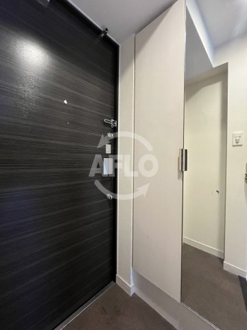 玄関　プレサンス新大阪ストリーム　玄関