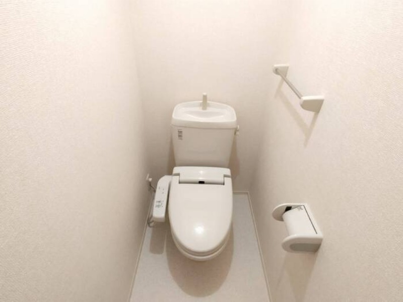 トイレ　図面と現状に相違がある場合には現状を優先