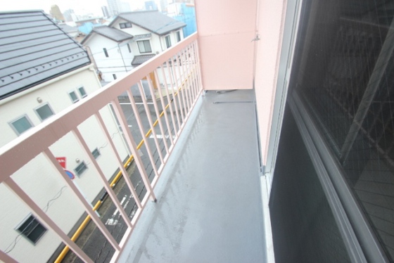 バルコニー　※別部屋の写真です