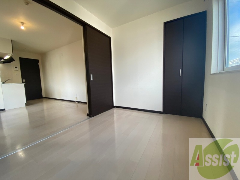 その他部屋・スペース　寝室です。部屋をどう使うかはあなた次第です！