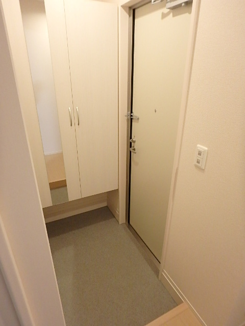 玄関　図面と現状に相違がある場合には現状を優先