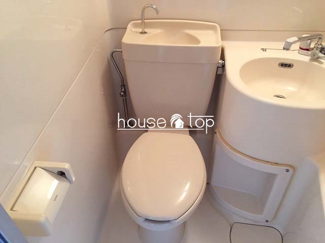 トイレ　バス・トイレ別が嬉しいですね♪