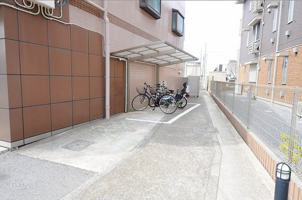 その他　エントランス