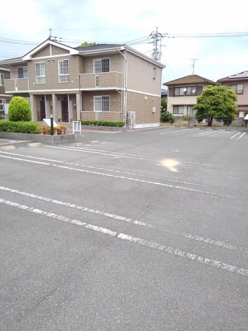 駐車場　駐車場です