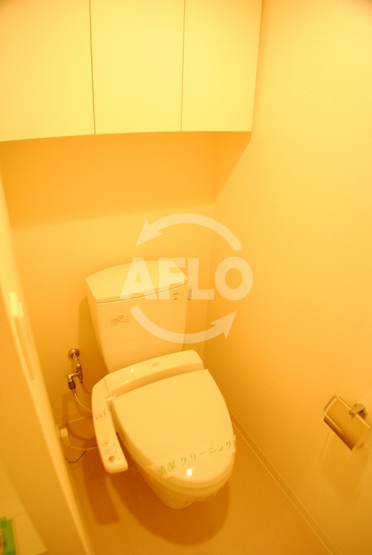 トイレ　クロスレジデンス大阪新町 温水洗浄便座あり