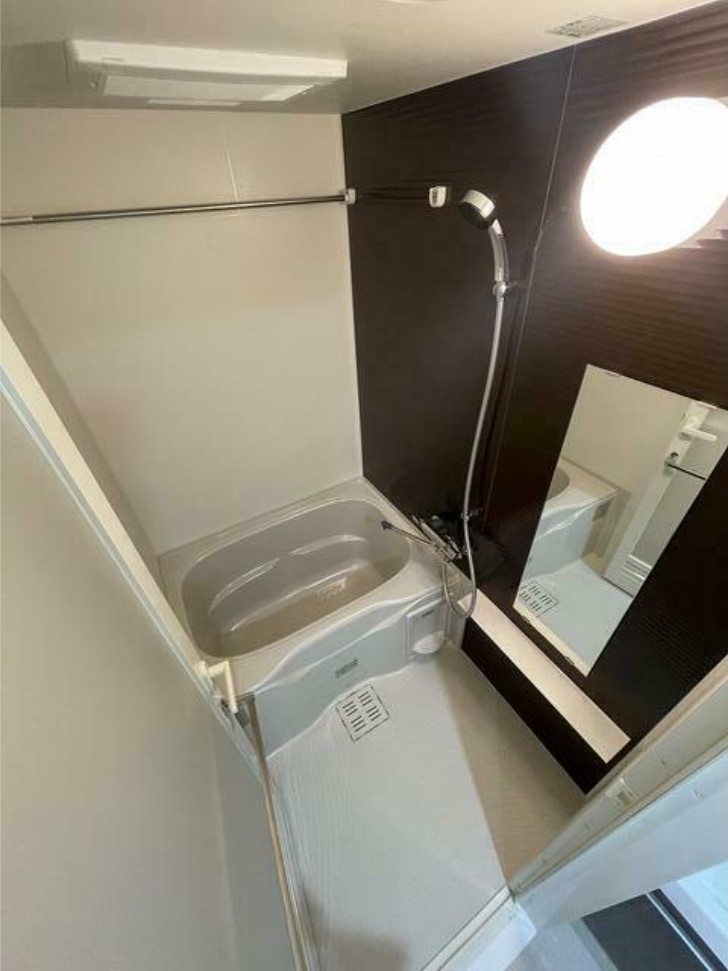 バス・シャワールーム　風呂