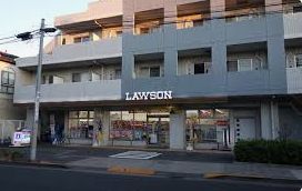 コンビニ　ローソン下馬3丁目店（コンビニ）まで179m