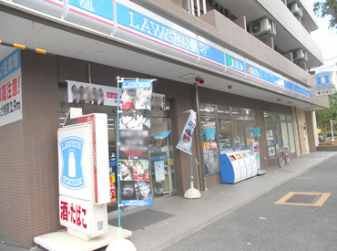 コンビニ　ローソン 杉並高井戸東二丁目店（コンビニ）まで184m