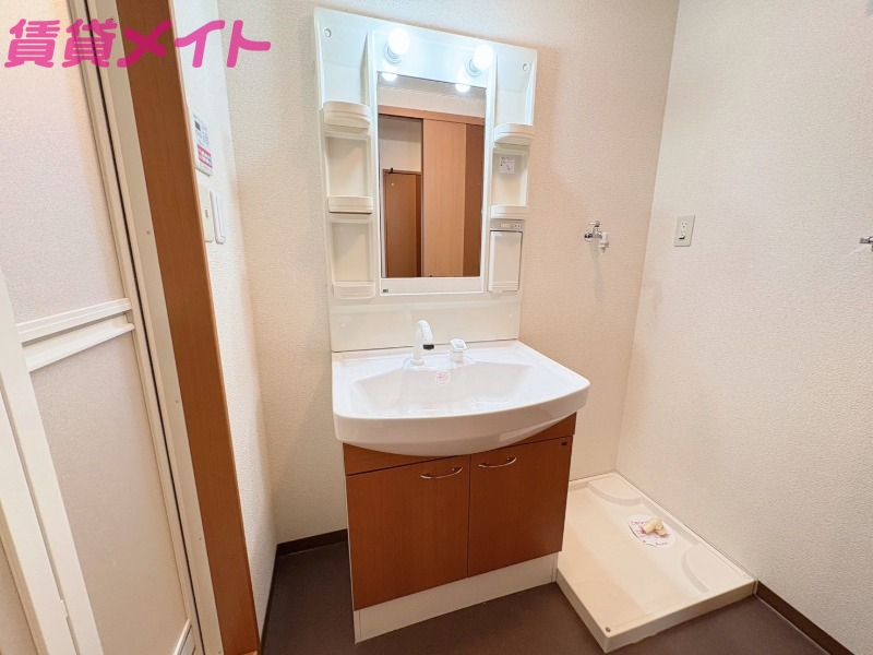 洗面設備　同物件別室画像