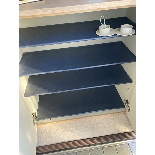 玄関　シューズボックス