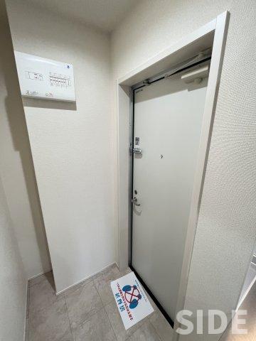 玄関　※別号室参考画像