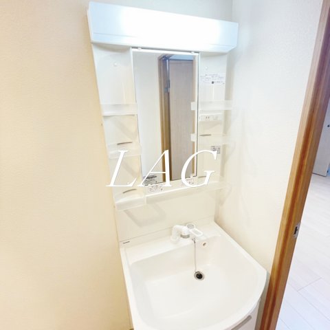 洗面設備　洗面台です。