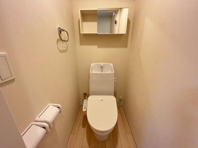 トイレ　シャワー付トイレ