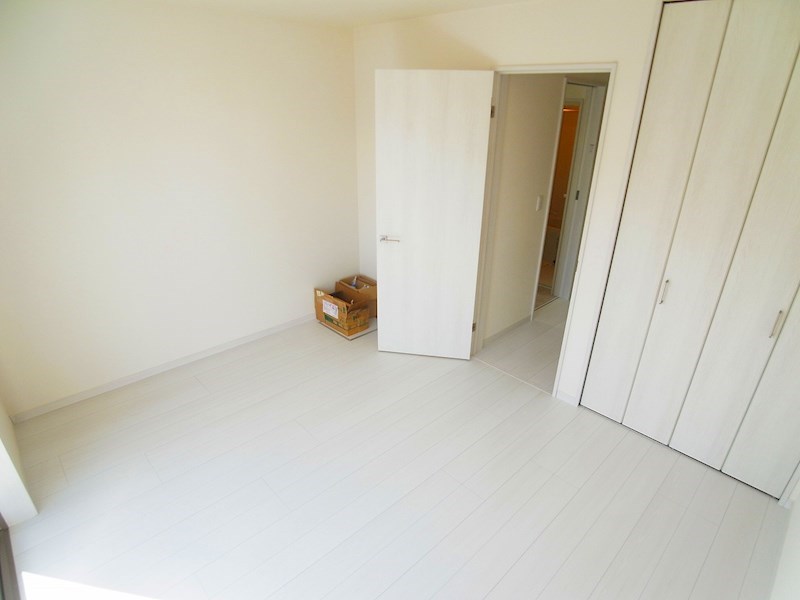 居室・リビング　同一物件別部屋写真