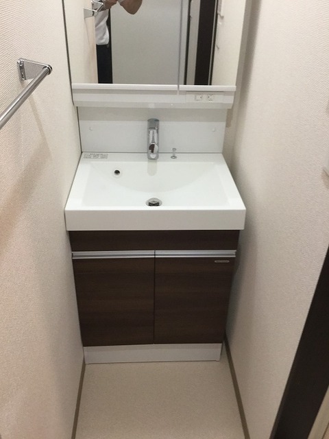 洗面設備　同仕様