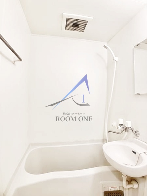 バス・シャワールーム　お風呂です。