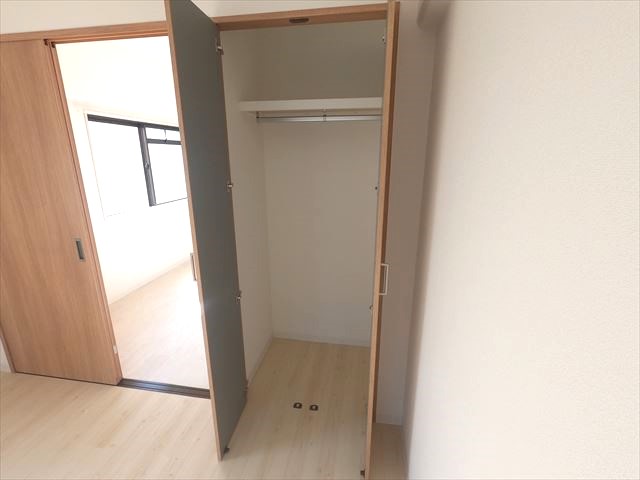 収納　クローゼット