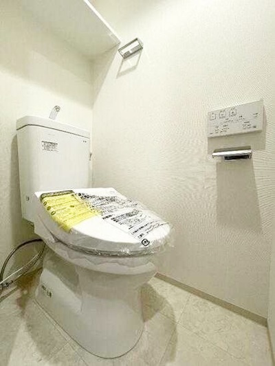 トイレ　【設備充実の人気分譲マンション♪】