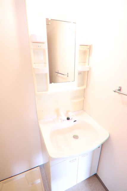 洗面設備　独立洗面台あり！