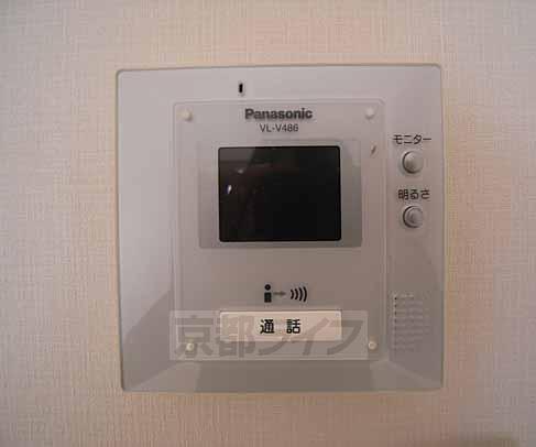 セキュリティ　訪問者を確認できるモニターフォン。