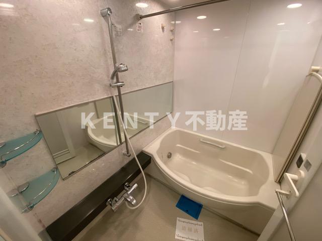 バス・シャワールーム　お風呂で日々の疲れを落としましょう