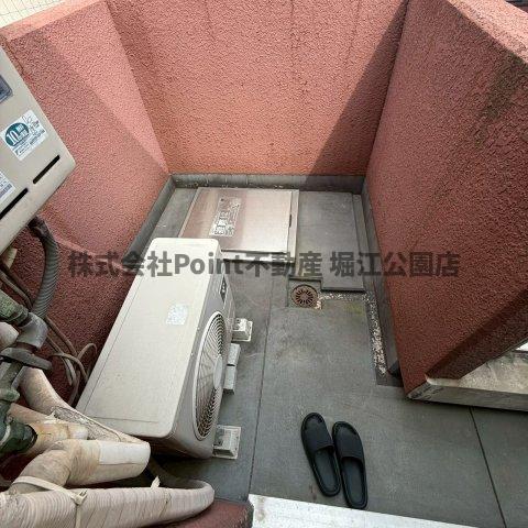 地下鉄千日前線 桜川駅 徒歩2分 8階建 築43年の内装写真