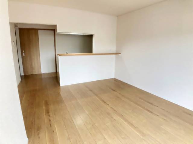 居室・リビング　カウンターキッチン