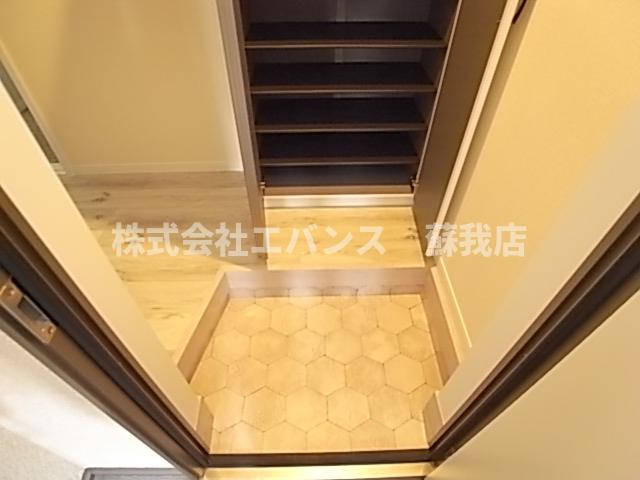 玄関　明るい玄関です